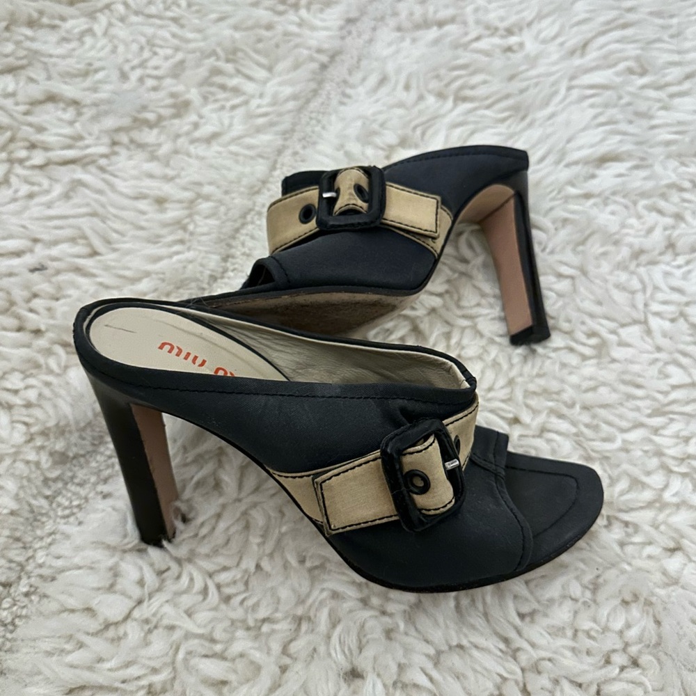 Vintage miu miu heels